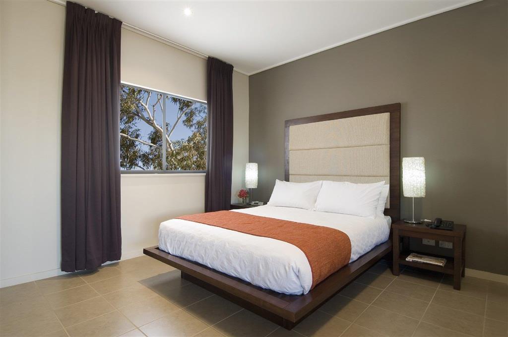 Oaks Cable Beach Resort Интерьер фото